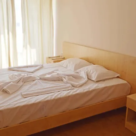 Apartamento Bukor Shtepi Lux *