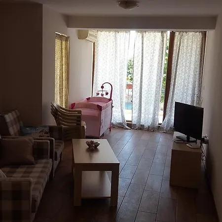 Apartamento Bukor Shtepi Lux *