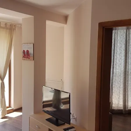 Bukor Shtepi Lux בלצ'יק