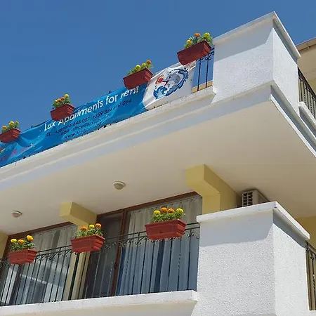 Apartamento Bukor Shtepi Lux *