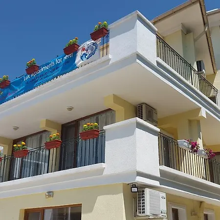 Bukor Shtepi Lux * Balchik